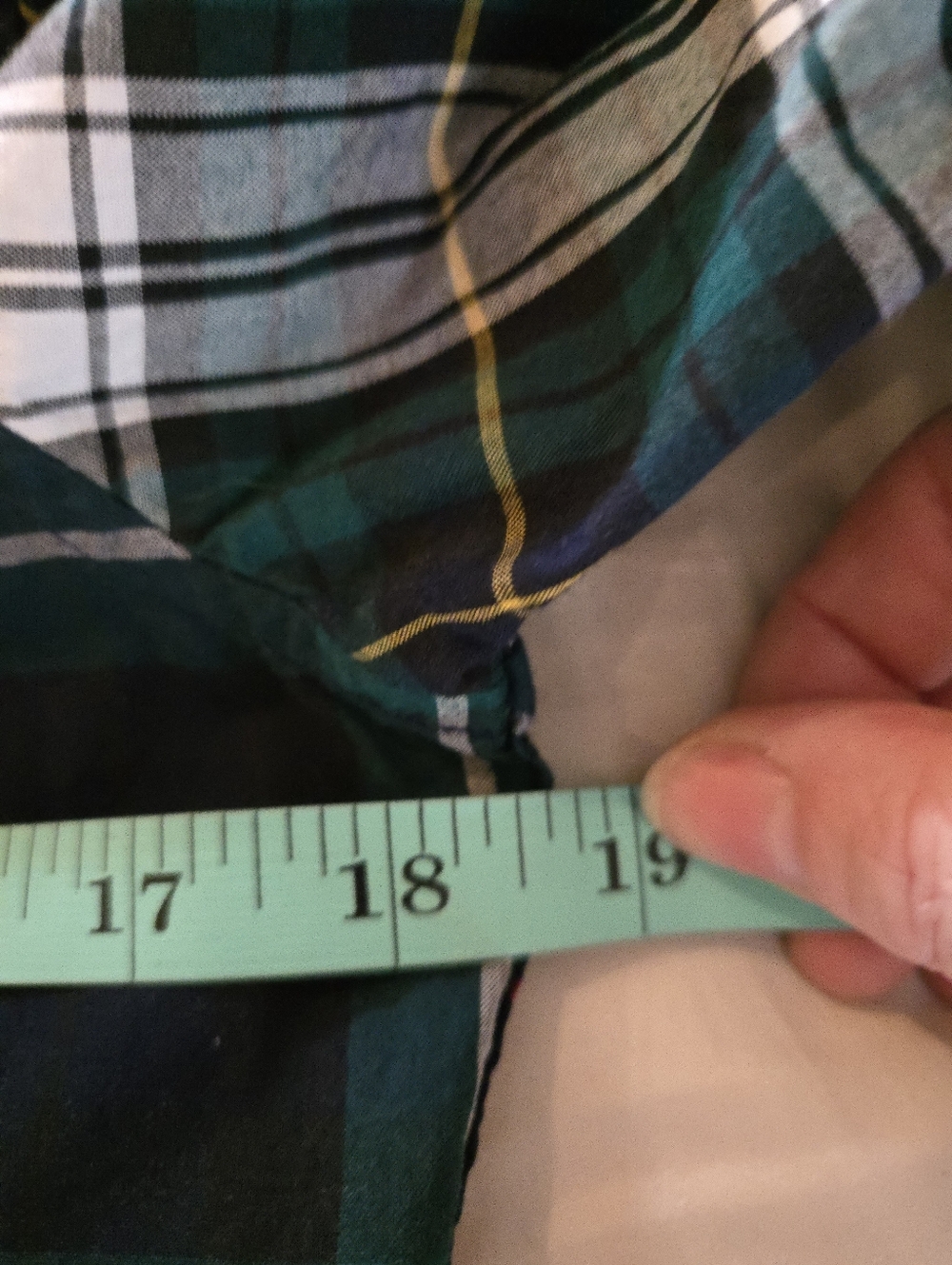 Gap | Plaid Button-Down Shirt for Kids - Green Multi, Size L (10) - Picture 5 of 6